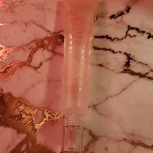 Touch in Sol- No Pore Problem Priming Water